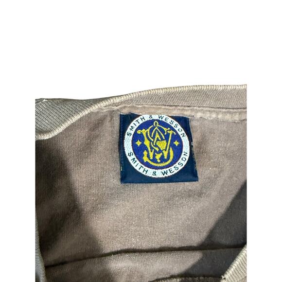 Vintage Smith & Wesson Single Stitch T-Shirt Men XL Faded Brown Firearm Gun Logo - Picture 4 of 12